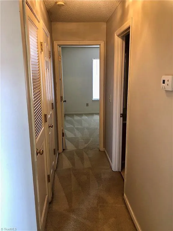 2 bed, 862 sqft, $1,200 — Photo 4