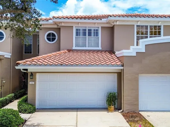 256 Valencia Cir, Saint Petersburg, FL 33716