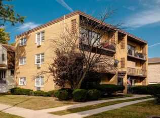 5312 W 96th St, Oak Lawn, IL 60453