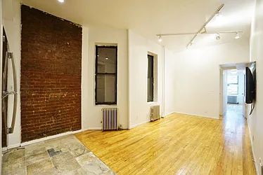 Rented by Best Apartments North Inc