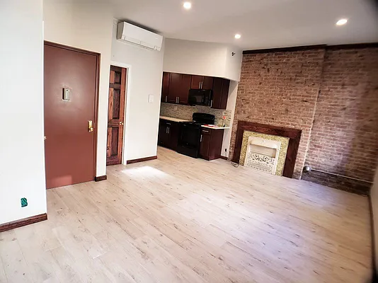 Rented by Bohemia Realty Group | media 1