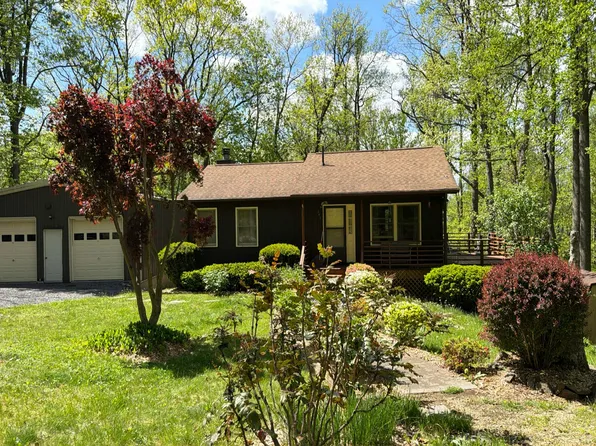 341 Mount Oriole Ln, Linden, VA 22642