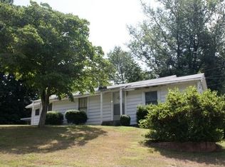 11 Lunsford Rd, Asheville, NC 28805