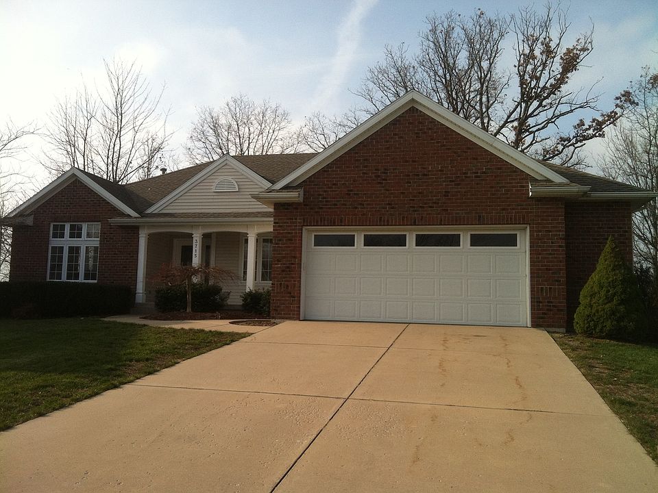 1st image of 3715 Windshire Dr SE