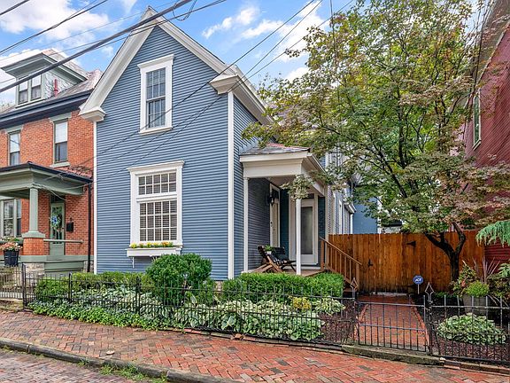 2nd image of 359 Jackson St