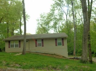 109 Pyramid Dr, Belleville, IL 62223