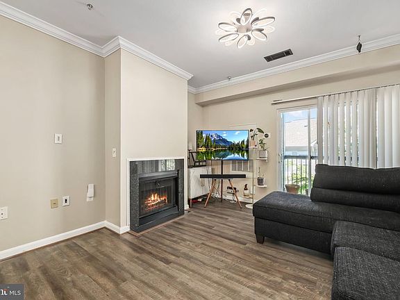 4th image of 11397 Aristotle Dr #11409