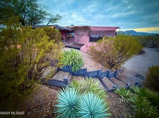 2830 N Sunrock Ln, Tucson, AZ 85745