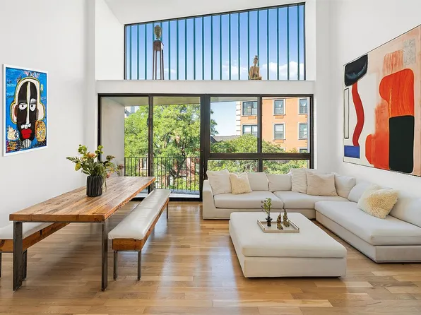 364 Myrtle Ave #2, Brooklyn, NY 11205