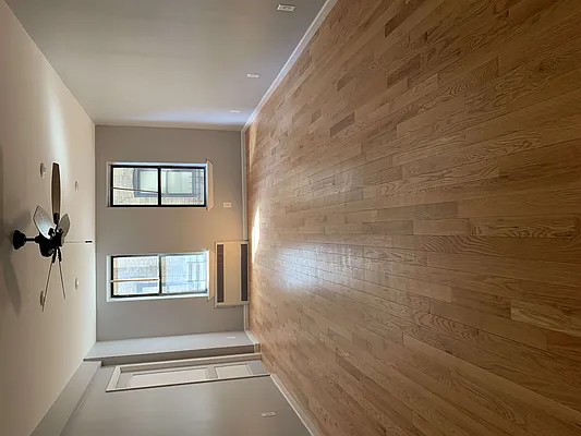 Rented by Midbrook Realty, LLC | media 34