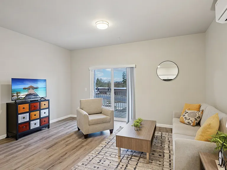 Tahoma Terrace Apartments — Photo 20