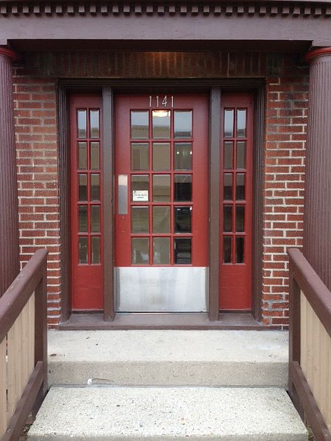 1st image of 1141 E Market St APT 6