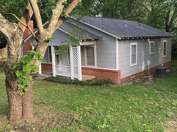 2nd image of 611 Hill Ave