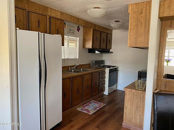 4th image of 19225 N Cave Creek Rd #20
