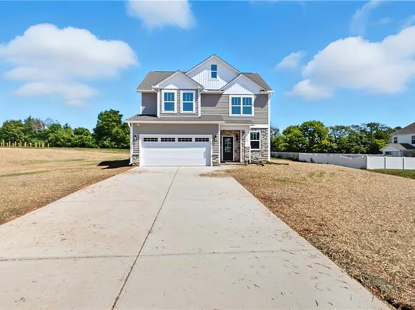 4105 Ralph Holt Ct, Snow Camp, NC 27349