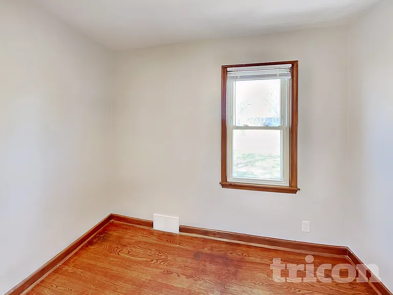 7333 Harriet Ave — Photo 10