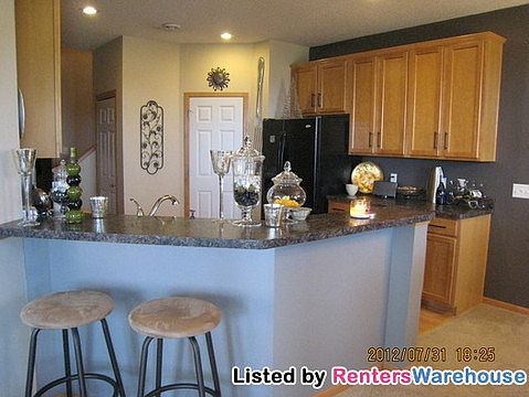 4th image of 1652 White Pine Way Unit A
