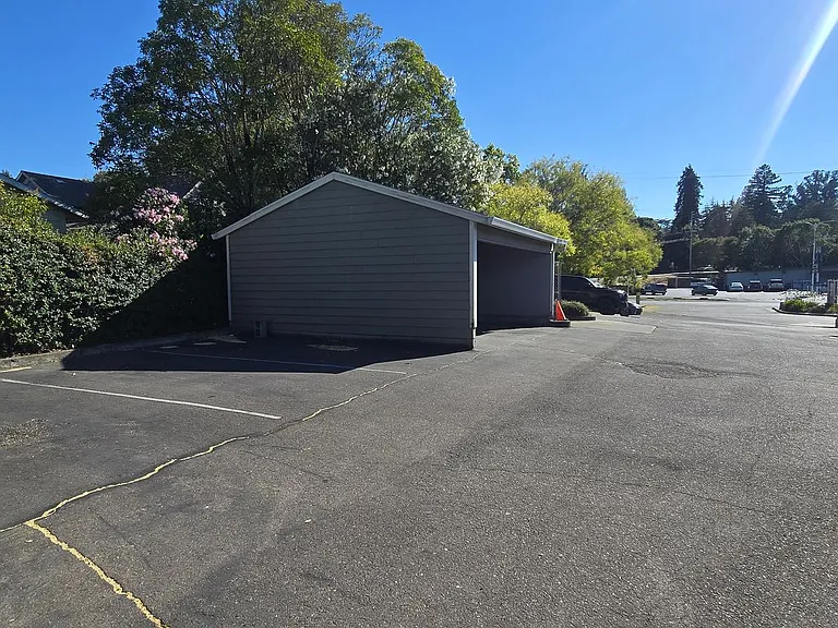 973 Gravenstein Hwy S — Photo 4