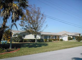 208 Ramie Ln, Port Saint Lucie, FL 34952