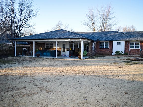 600 sq ft covered patio