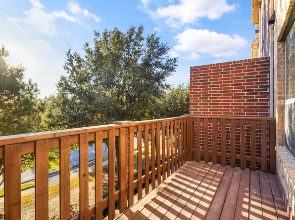 irving-texas-83998238 picture