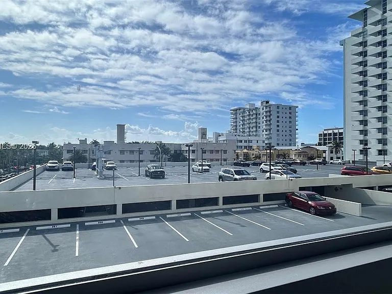 2899 Collins Ave #450 — Photo 18