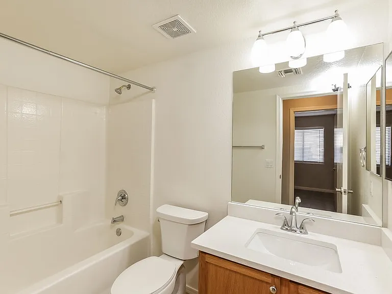 6044 W Odeum Ln — Photo 15