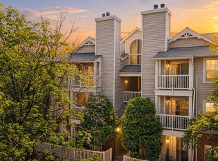 1725 Ascot Way #1725B, Reston, VA 20190