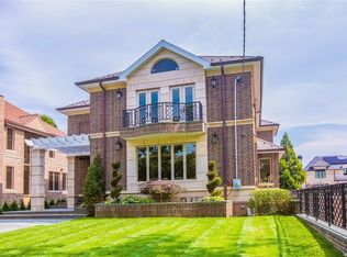144 52nd Blvd, Malba, NY 11357