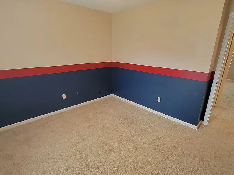 114 Fawnbrook Dr — Photo 11