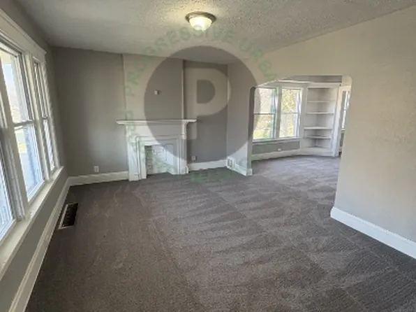 11008 Kinsman Rd, Cleveland, OH 44104