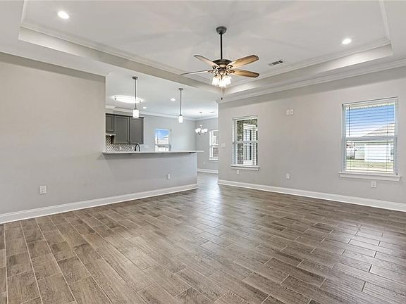 5th image of 1037 Jung Blvd