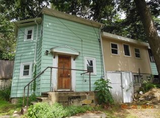 103 Pleasant St, Wenham, MA 01984