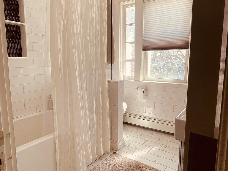 118 Madison Ave — Photo 47