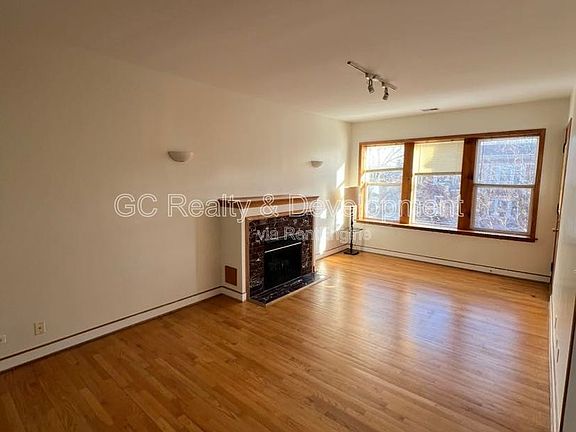 2nd image of 6130 S Greenwood Ave #3