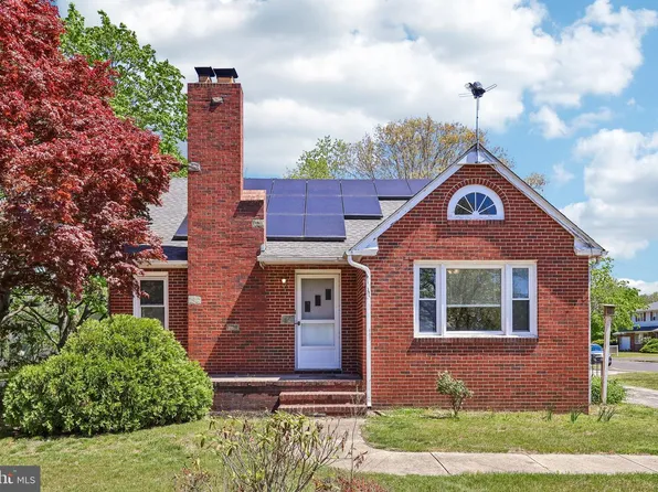 206 W Delaware Ave, Landisville, NJ 08326