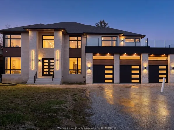 8535 Riverside Dr E, Windsor, ON N8S 1G1