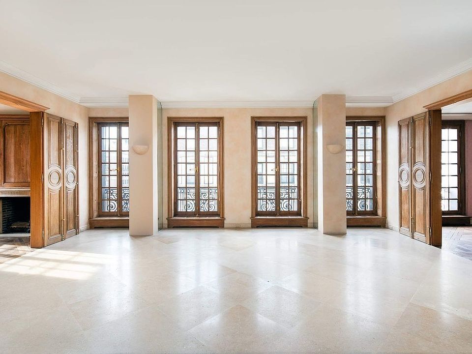 1st image of 840 Park Ave APT 11A