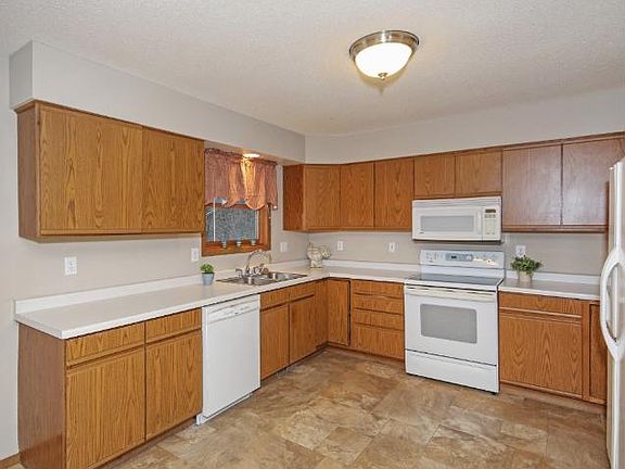 5th image of 280 326th Ln NW