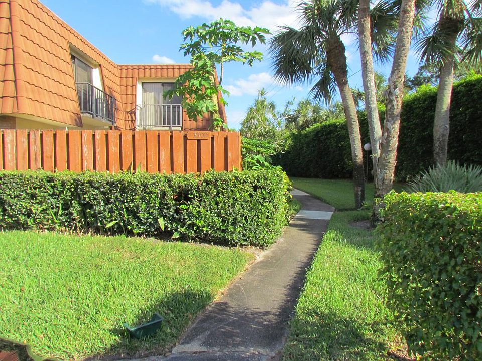 1st image of 3302 Spanish Wells Dr #40-A