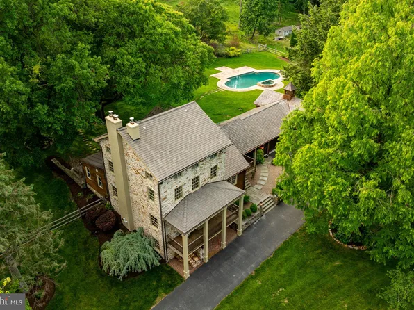 471 Ash Rd, Coatesville, PA 19320