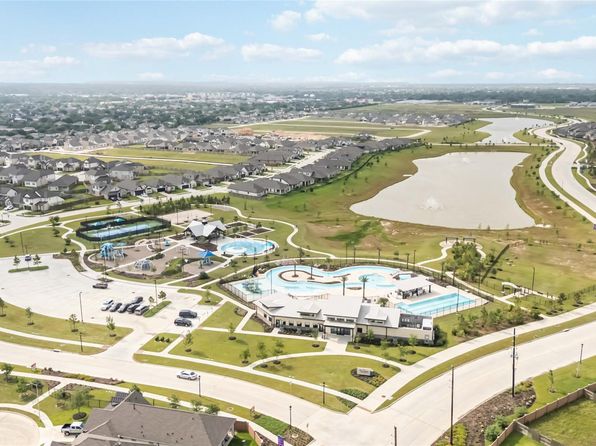 21227 Surf Island Dr, Cypress, TX 77433