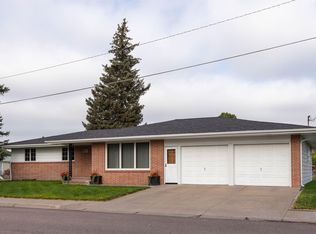 910 E J St, Ogallala, NE 69153