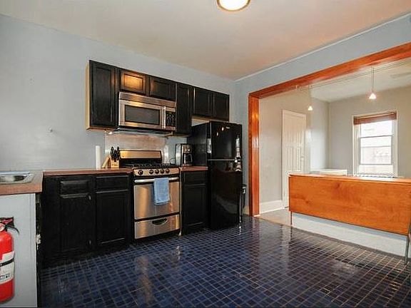 4th image of 505 N 40th St Floor 3