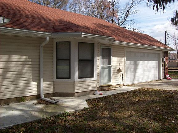 2nd image of 8550 Garden St