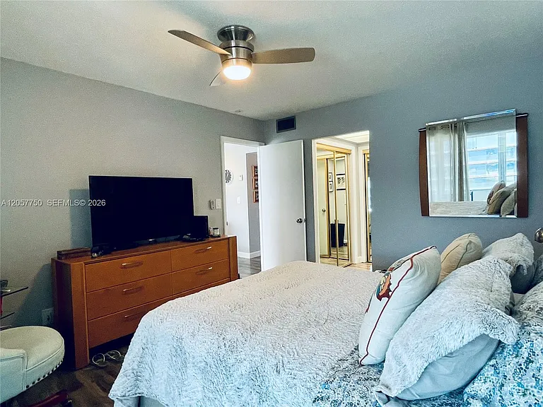 2300 Park Ln #201 — Photo 12