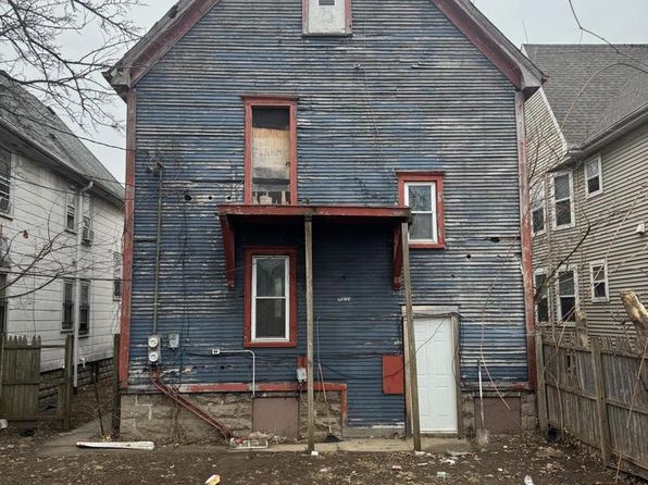 milwaukee-wisconsin-448377875 picture