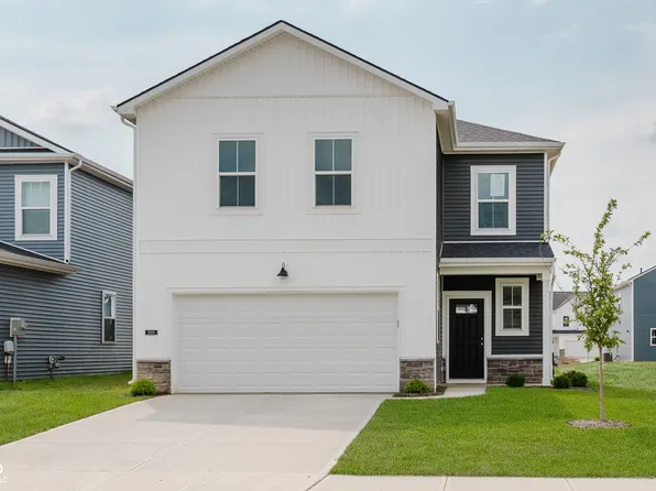 3928 Riverstone Dr, Whitestown, IN 46075