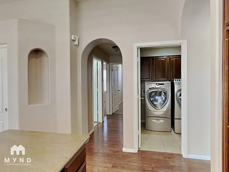 4265 E Bonanza Rd — Photo 23