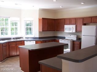 212 Molly Ct, Cary, NC 27511